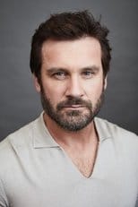 Clive Standen