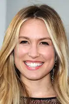 Sarah Carter