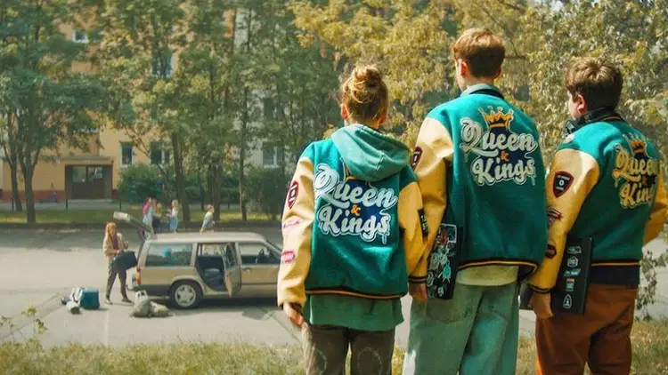 Za duży na bajki 2 na eKino | Cały Film